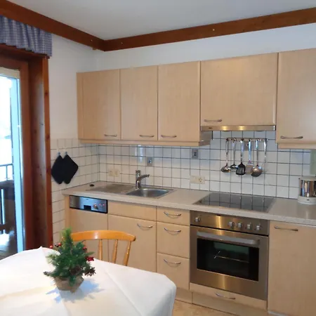 Haus Margit مايرهوفن